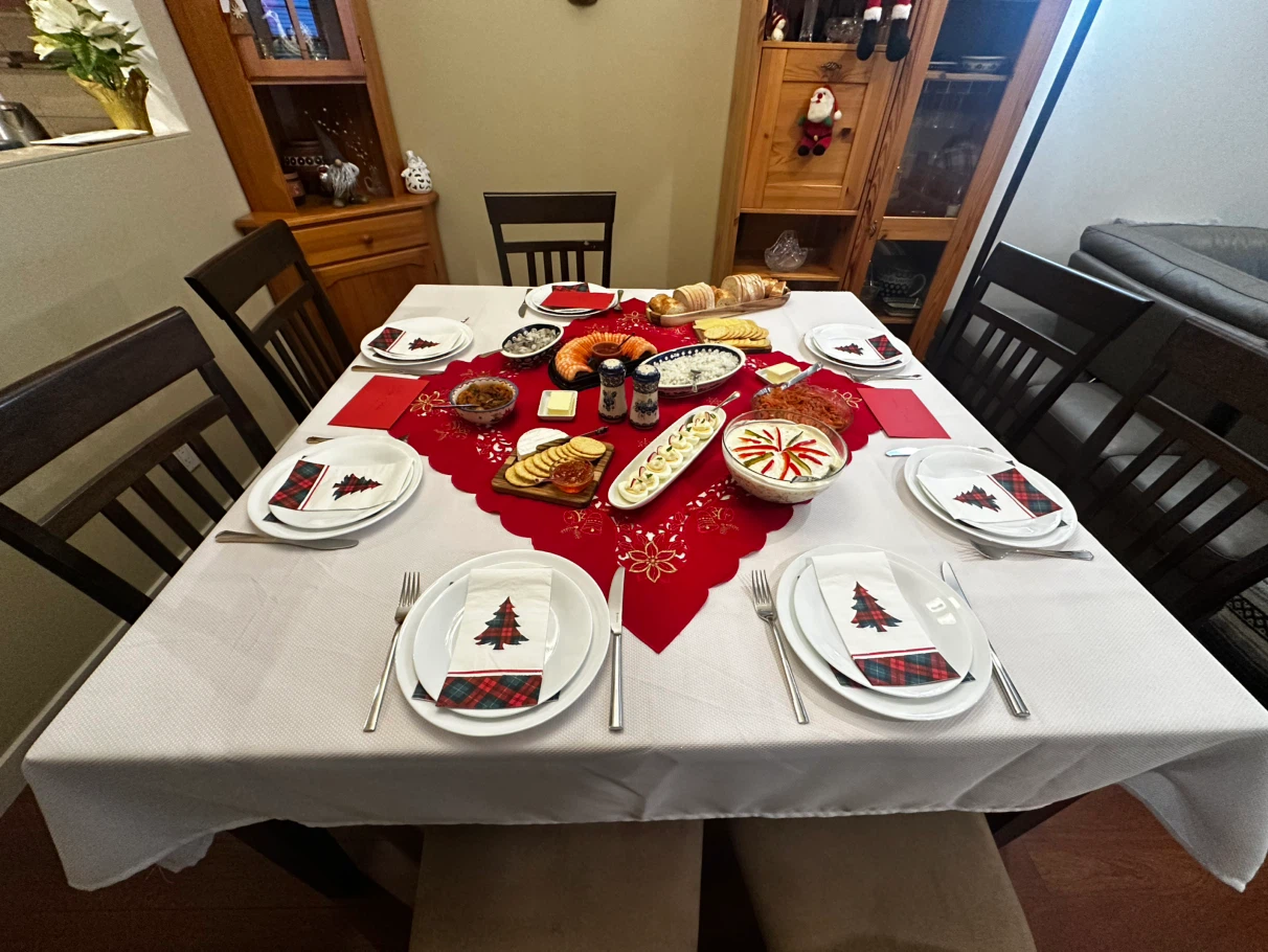 Wooden Table with 9 wooden chairs - photo 3
