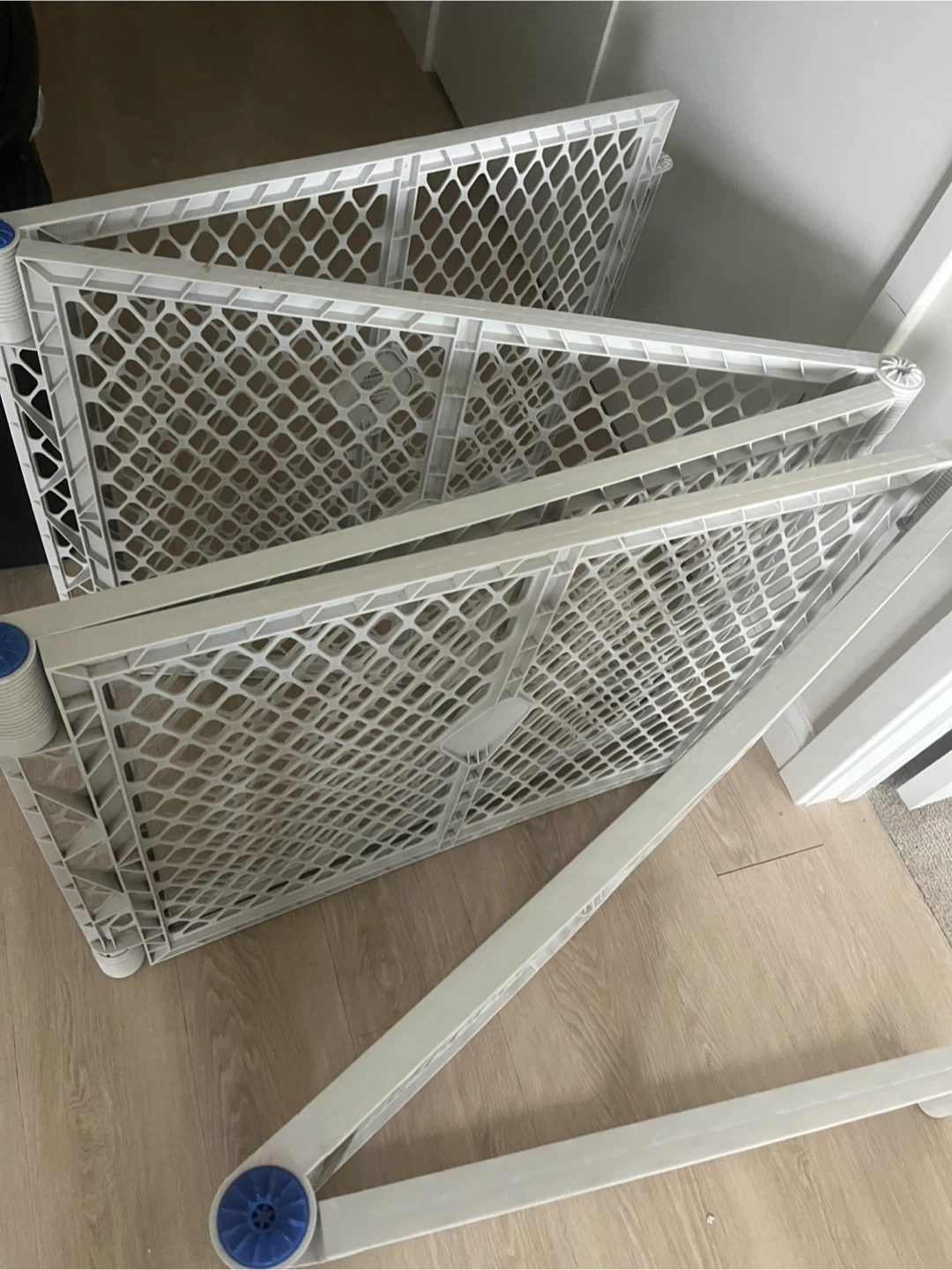Foldable White Plastic Baby Playpen - photo 2