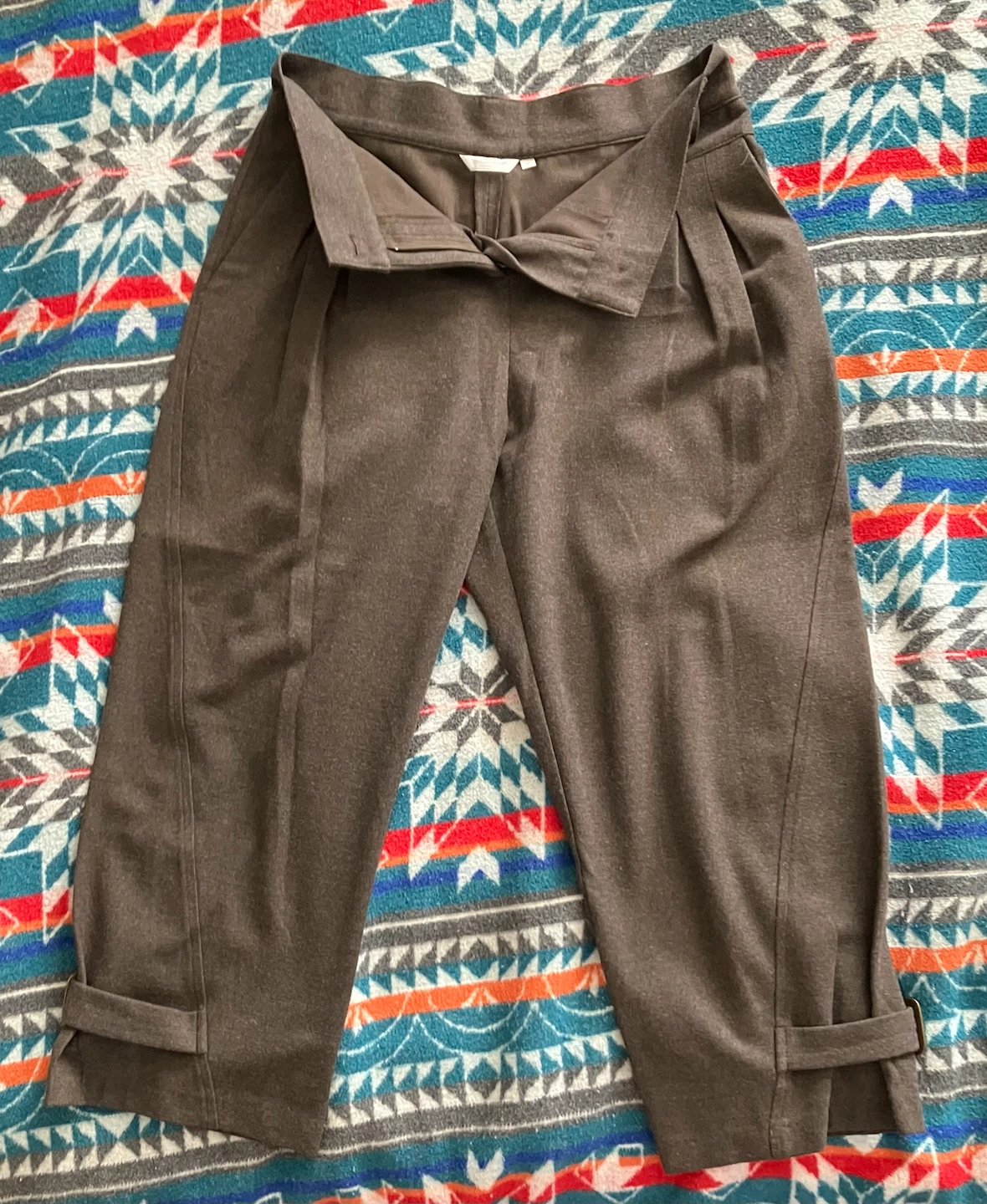 Full Circle Gallery Brown Cropped Trousers - photo 2