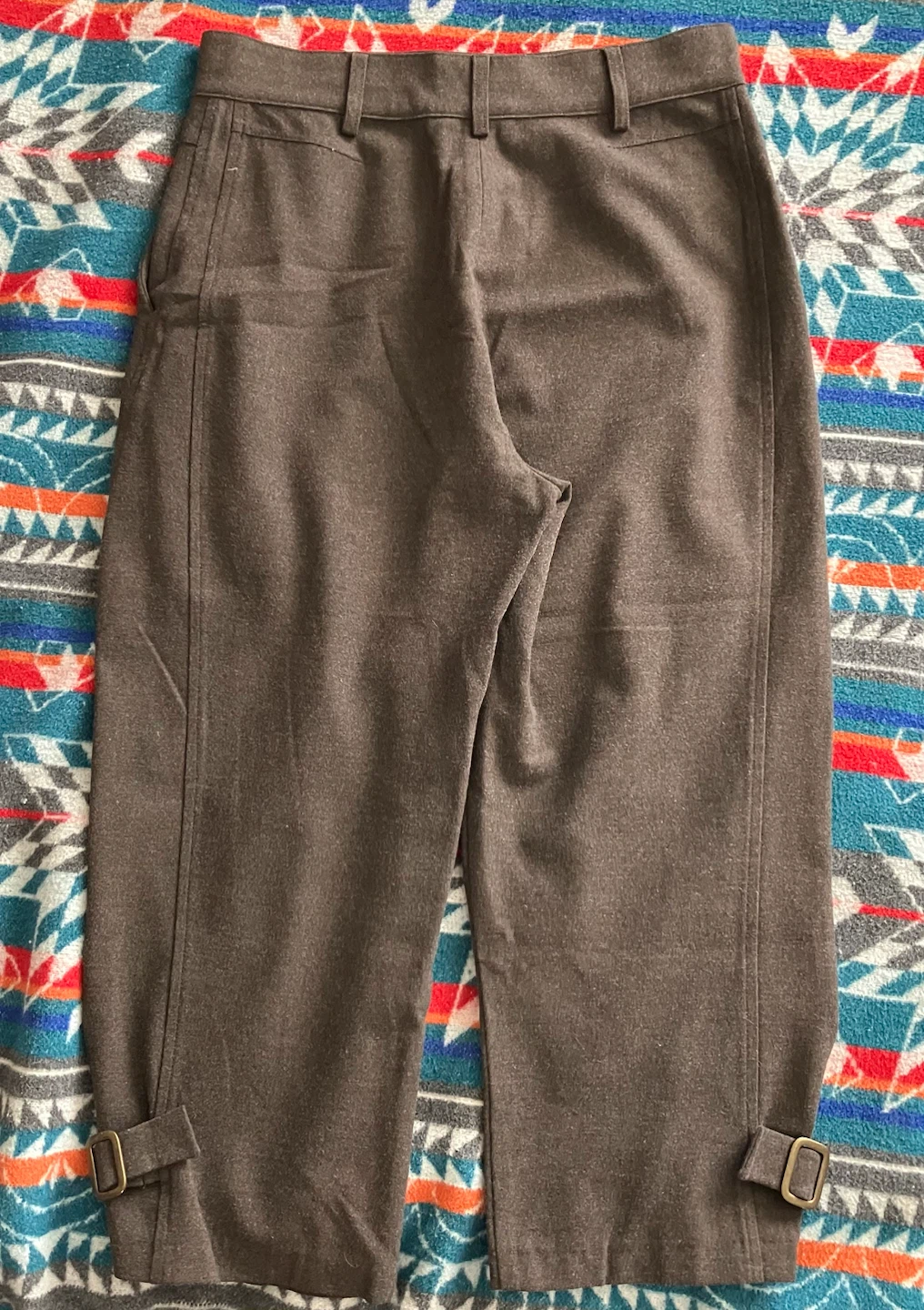 Full Circle Gallery Brown Cropped Trousers - photo 4