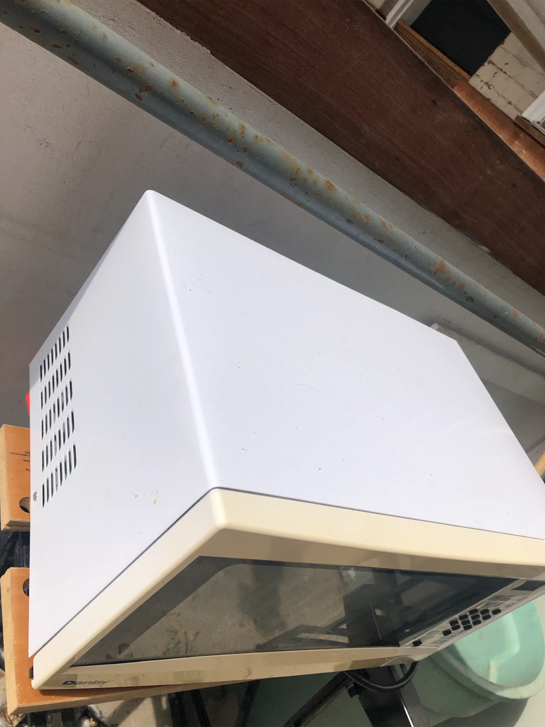 Danby Microwave Oven - photo 3