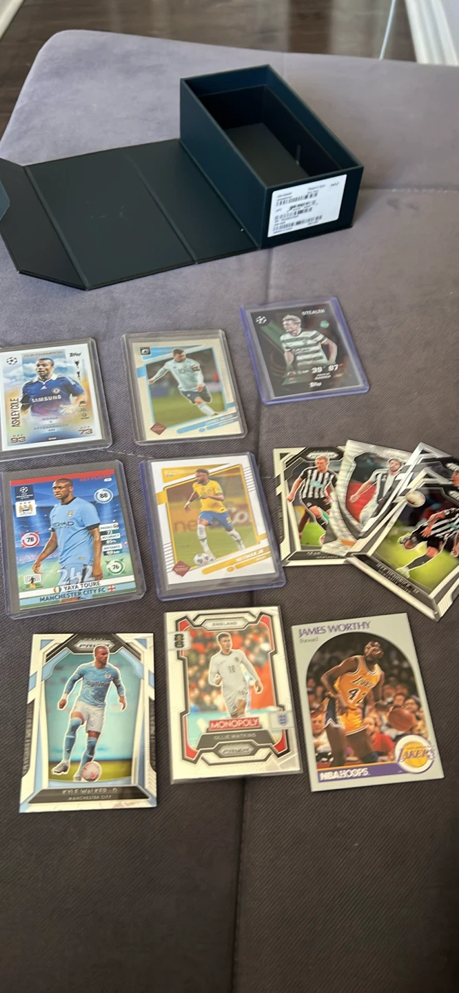 Collection of Assorted Sports Trading Cards - photo 4