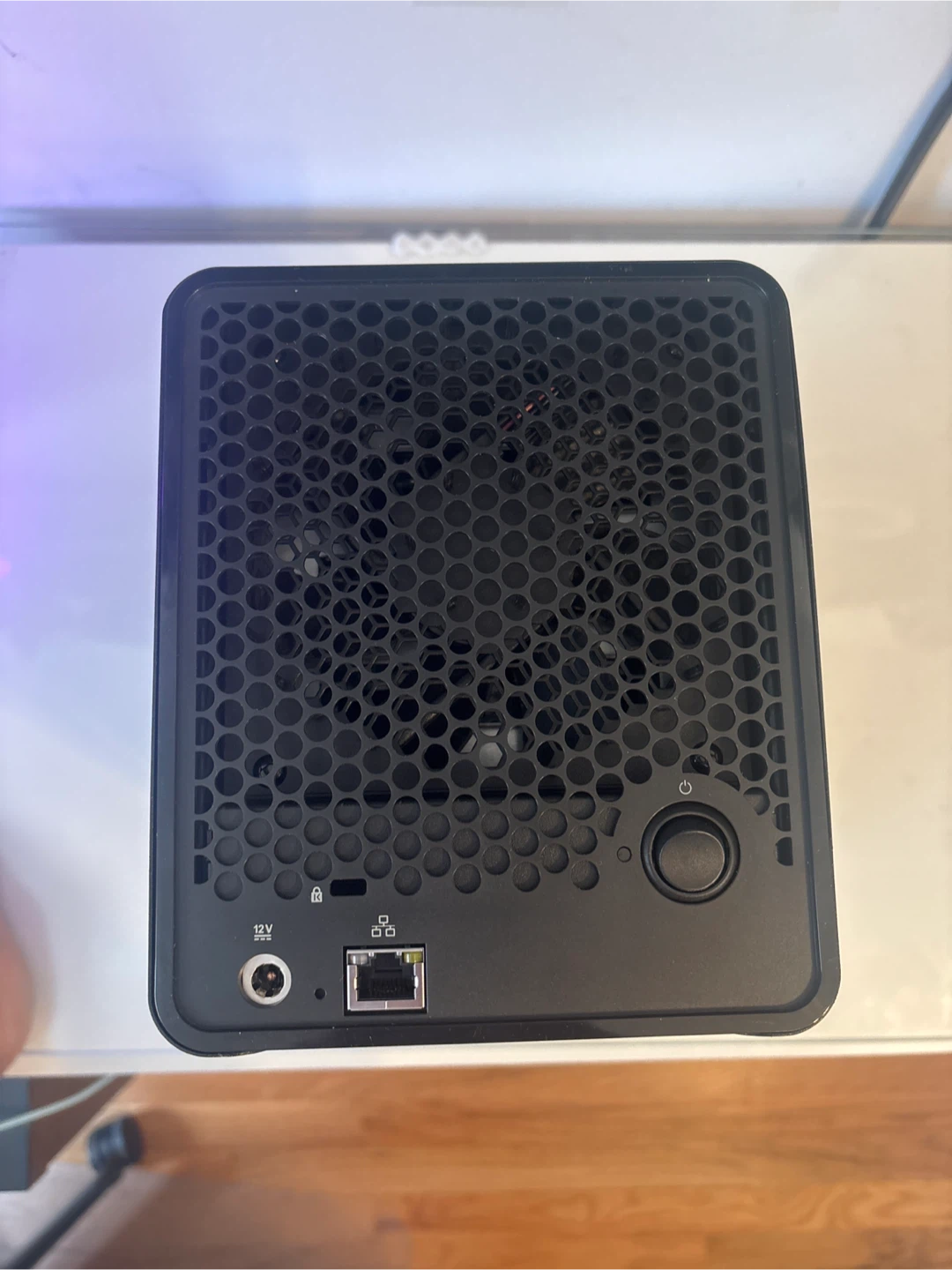 Drobo FS 5-Bay Network Storage Array - photo 3