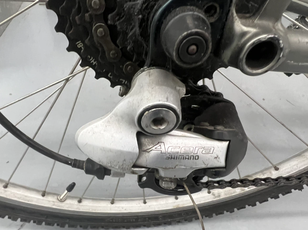 GT Zum Hybrid City Bike - Aluminum Frame - photo 2