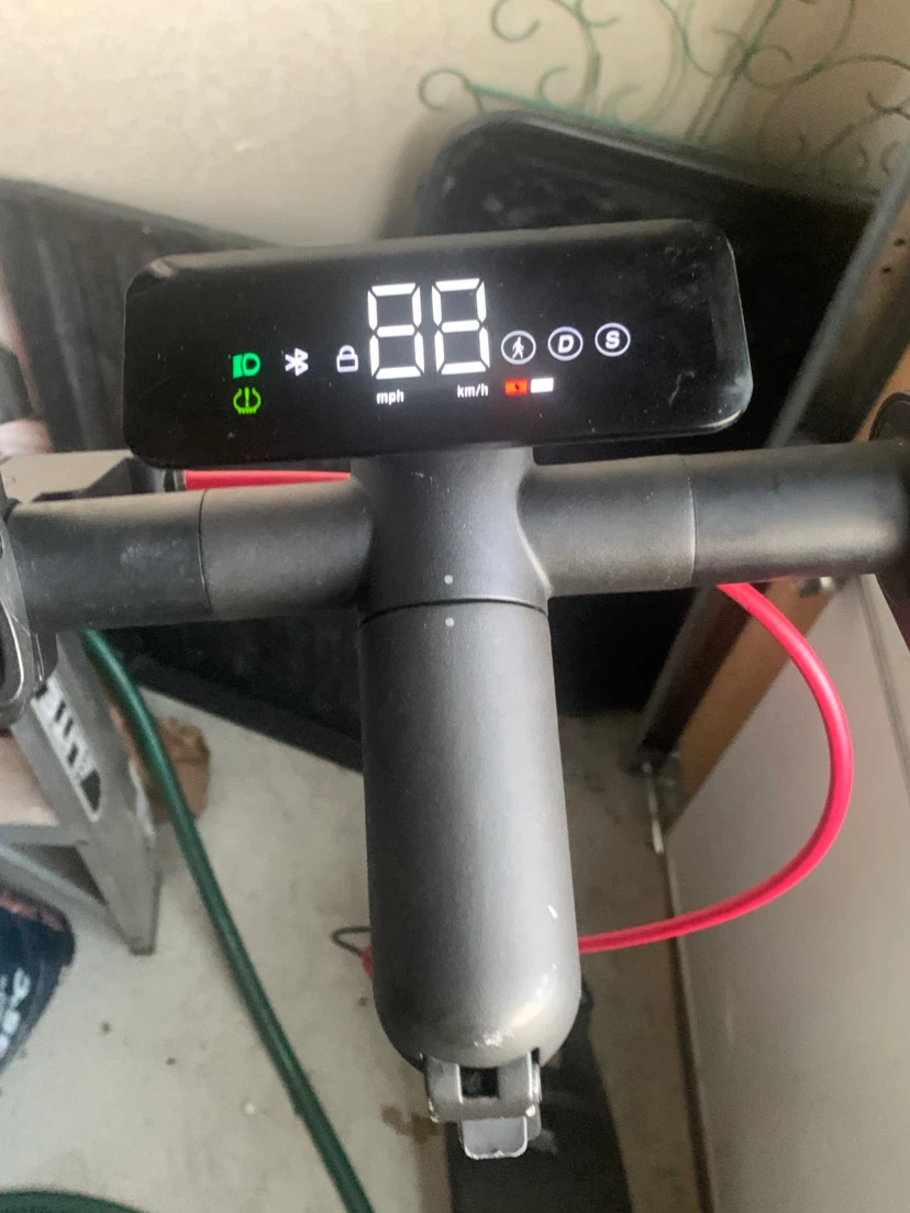 Xiaomi Mi Electric Scooter