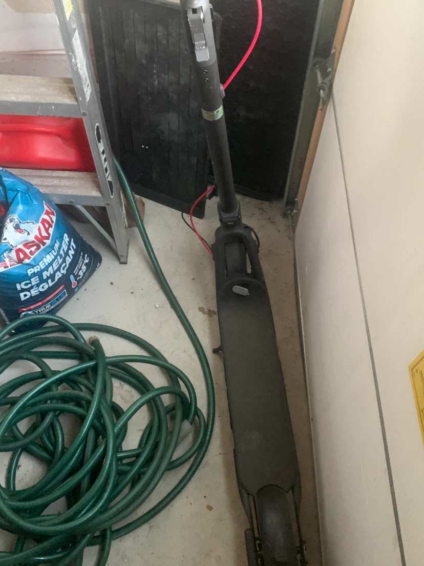 Xiaomi Mi Electric Scooter - photo 2