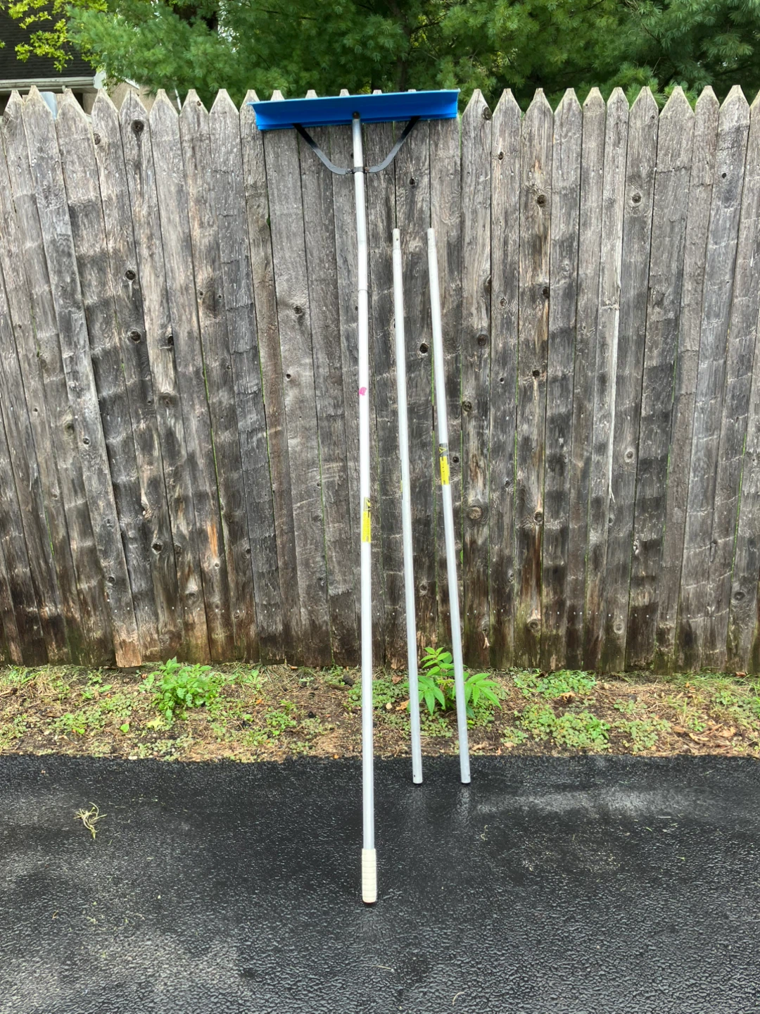Blue Roof Snow Rake