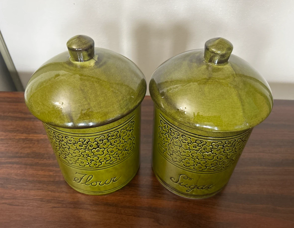 1970’s canister set for flour and sugar - photo 4
