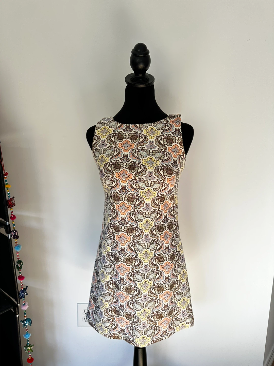 Vintage Paisley Print A-Line Sleeveless Dress