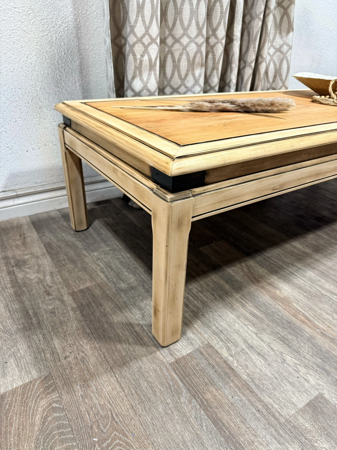 Rustic Farmhouse Style Coffee Table - photo 4