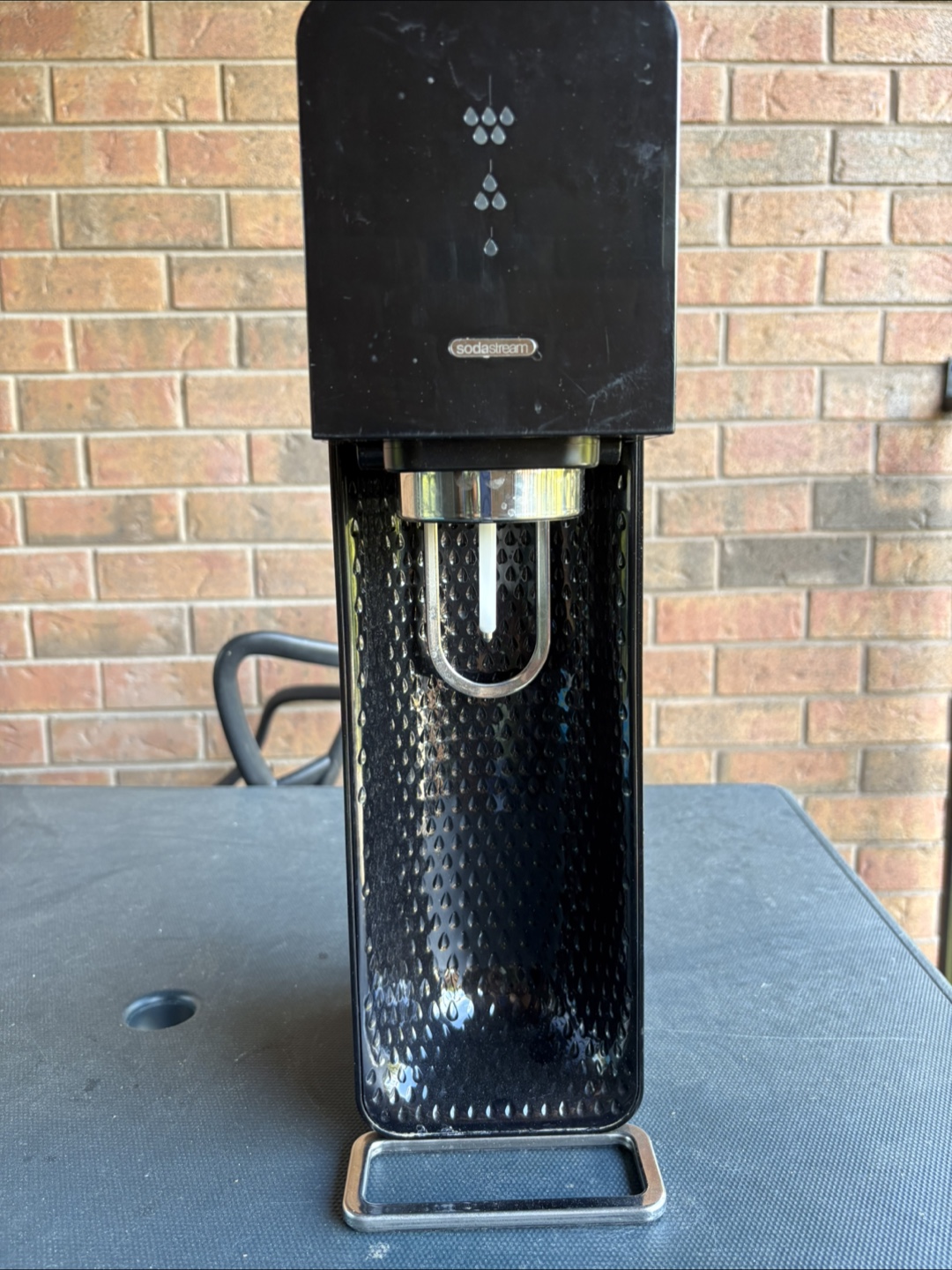 Water carbonation unit