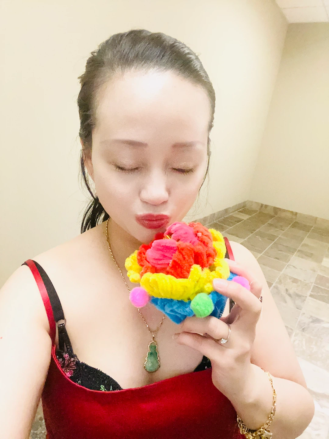 Handmade Pipe Cleaner Flower Craft - photo 3