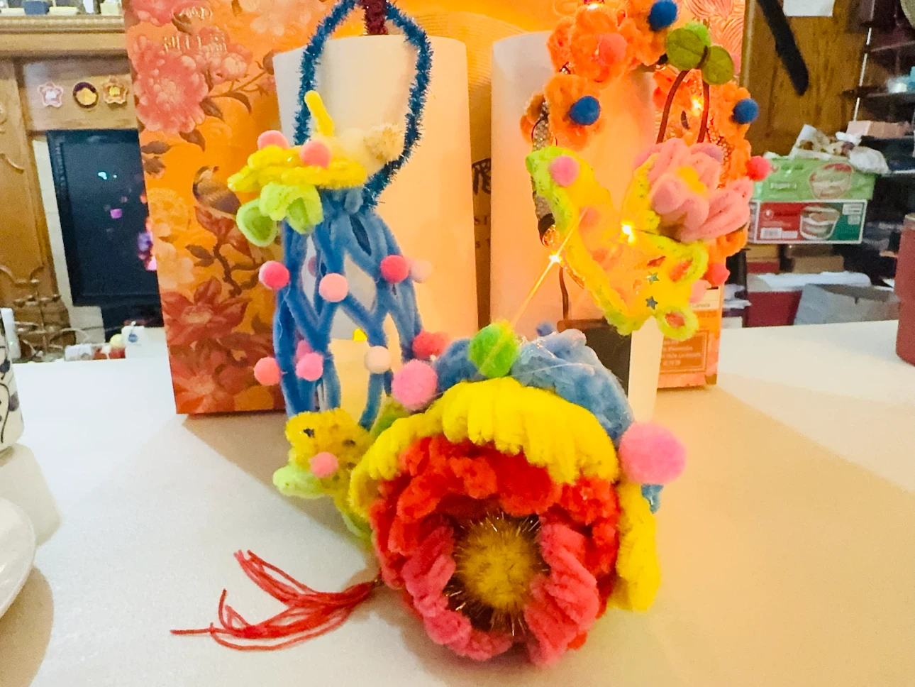 Handmade Decorative Pipe Cleaner Lantern - photo 3