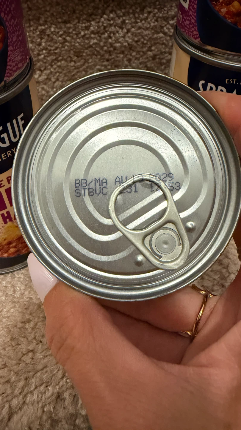 6 Cans of Sprague Plant-Based Triple Bean Chili BB 08/2029 - photo 2