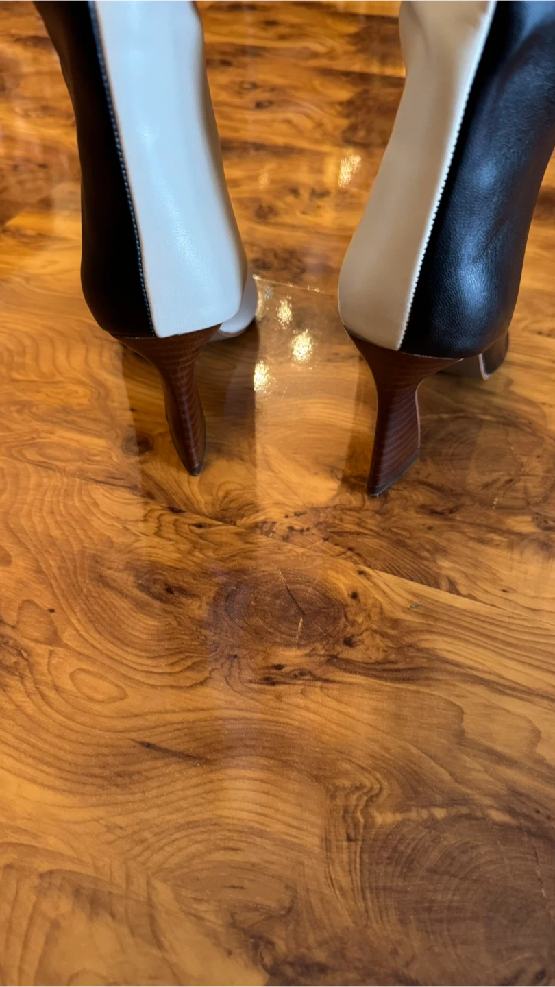 Chinese Laundry Two-Tone Boots Size 5 - photo 3