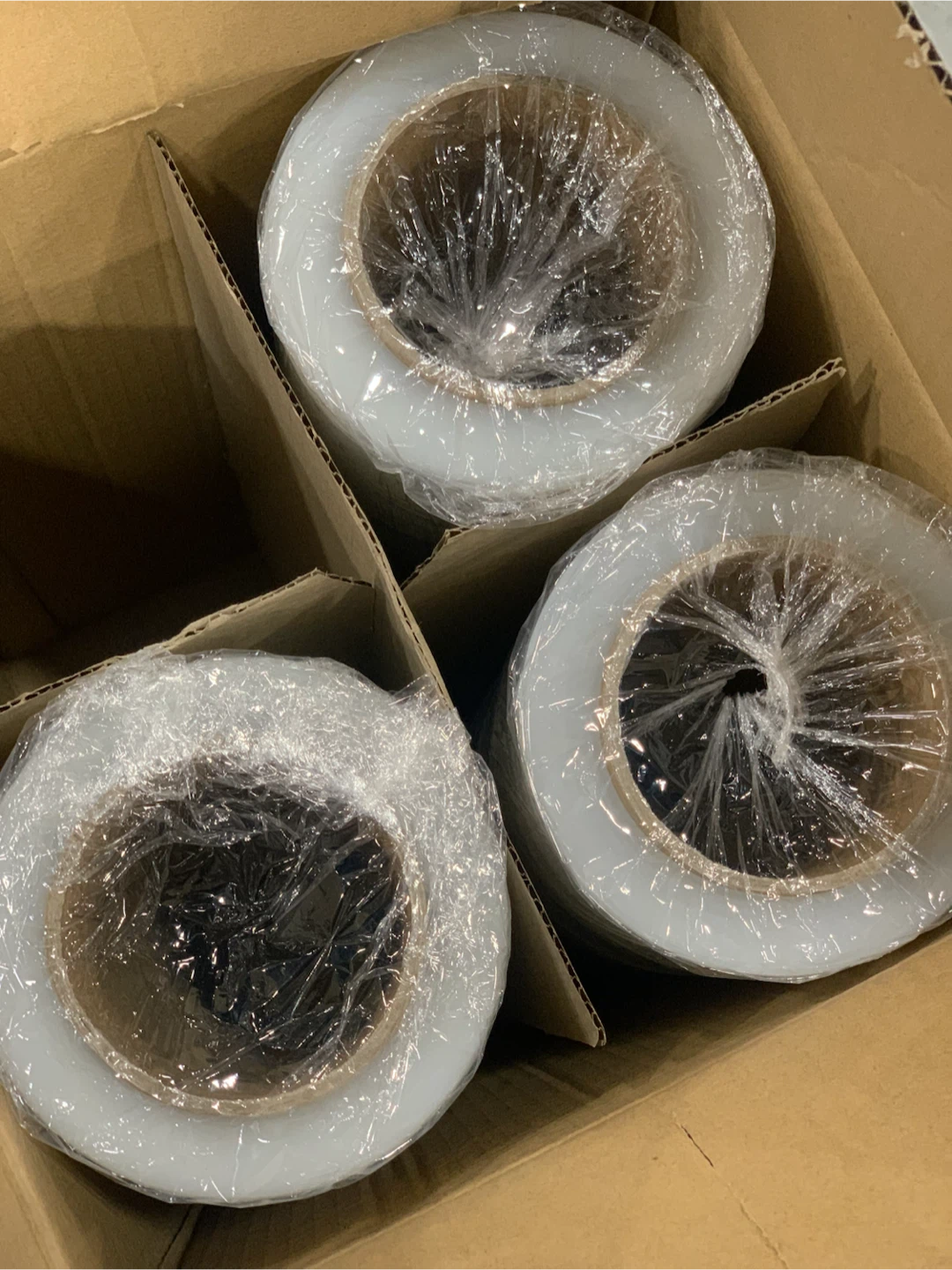 VN-One Pallet Wrap Hand Stretch Film (4 Rolls) - photo 3
