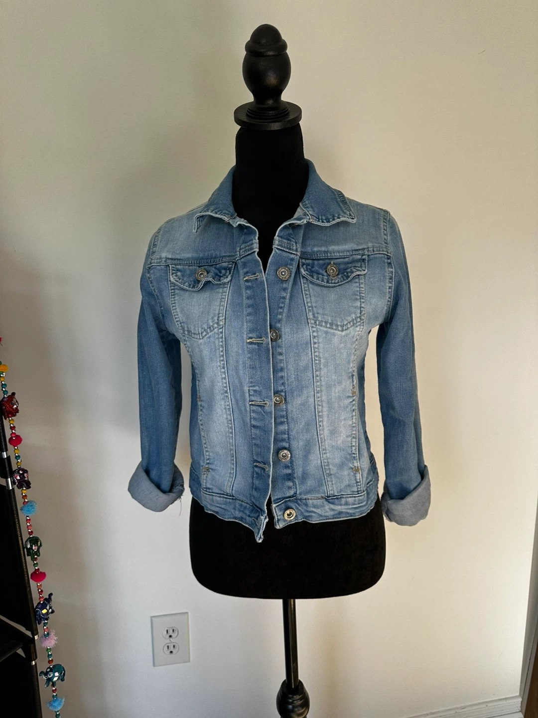 American Eagle Light Wash Denim Jacket