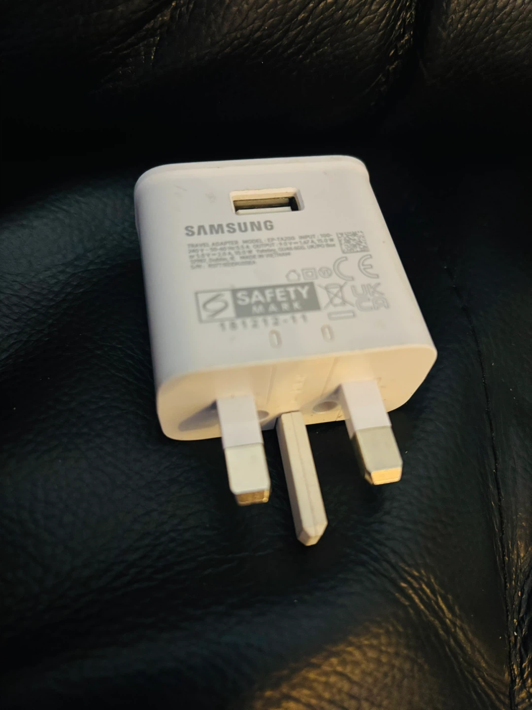 Samsung Adaptive Fast Charging Travel Adapter