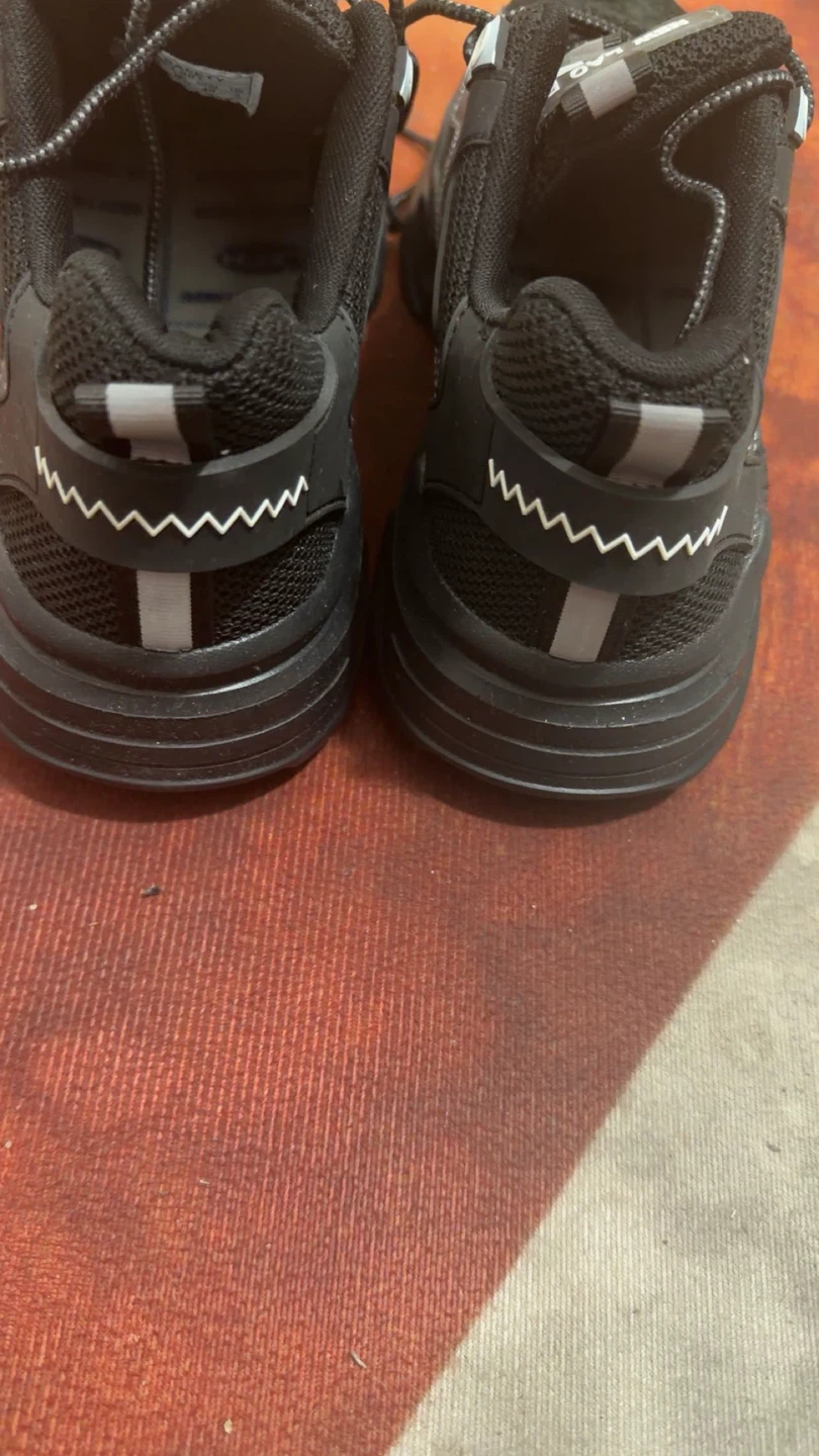 NEW LAO BAO Black Sneakers - photo 3