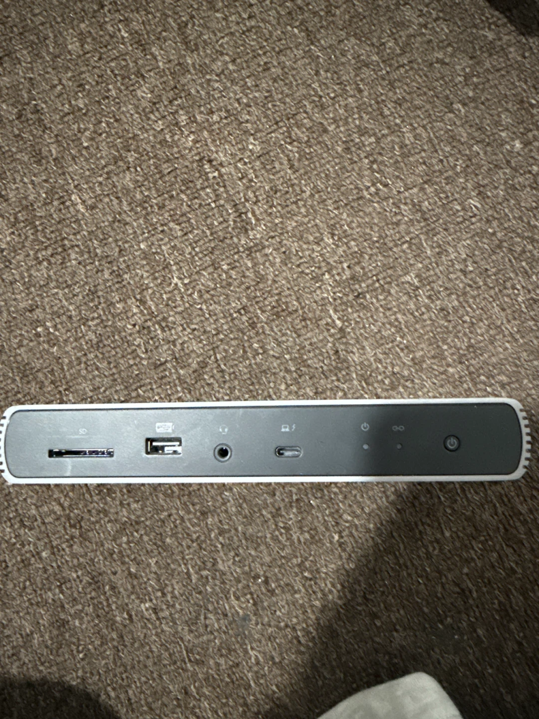 Kensington SD5700T Thunderbolt 4 Dual 4K Dock - photo 2