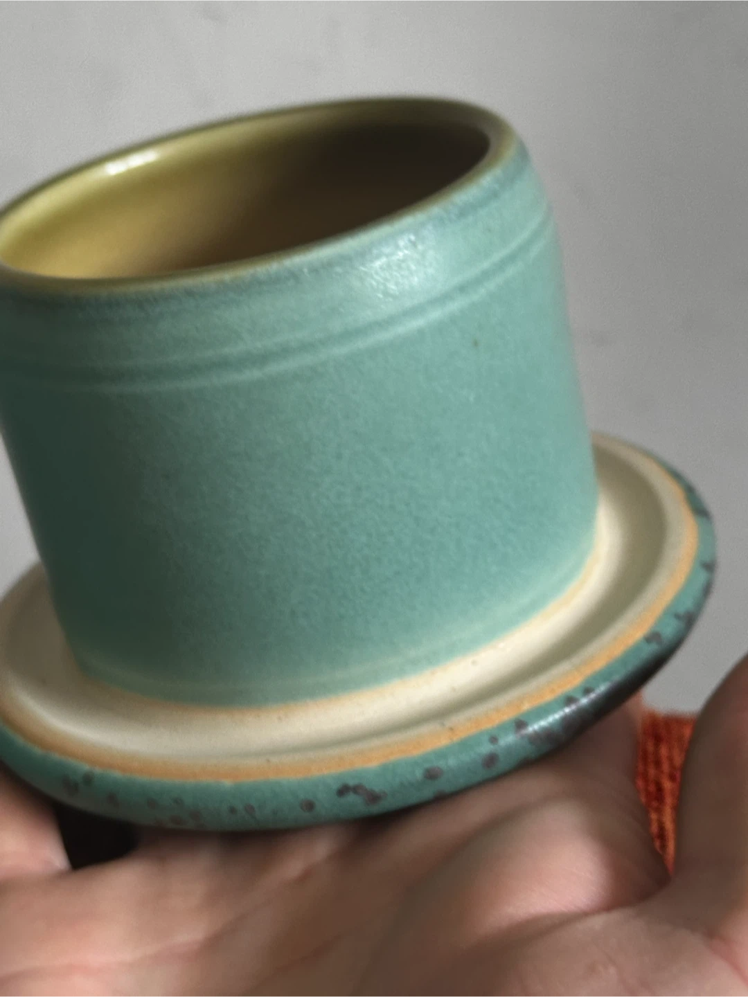 Vintage Wilson Studio Pottery Teal Leaf Butter Crock Keeper - photo 5