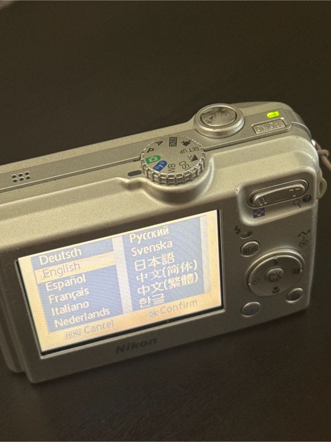 Nikon Coolpix P2 Digital Camera - photo 3