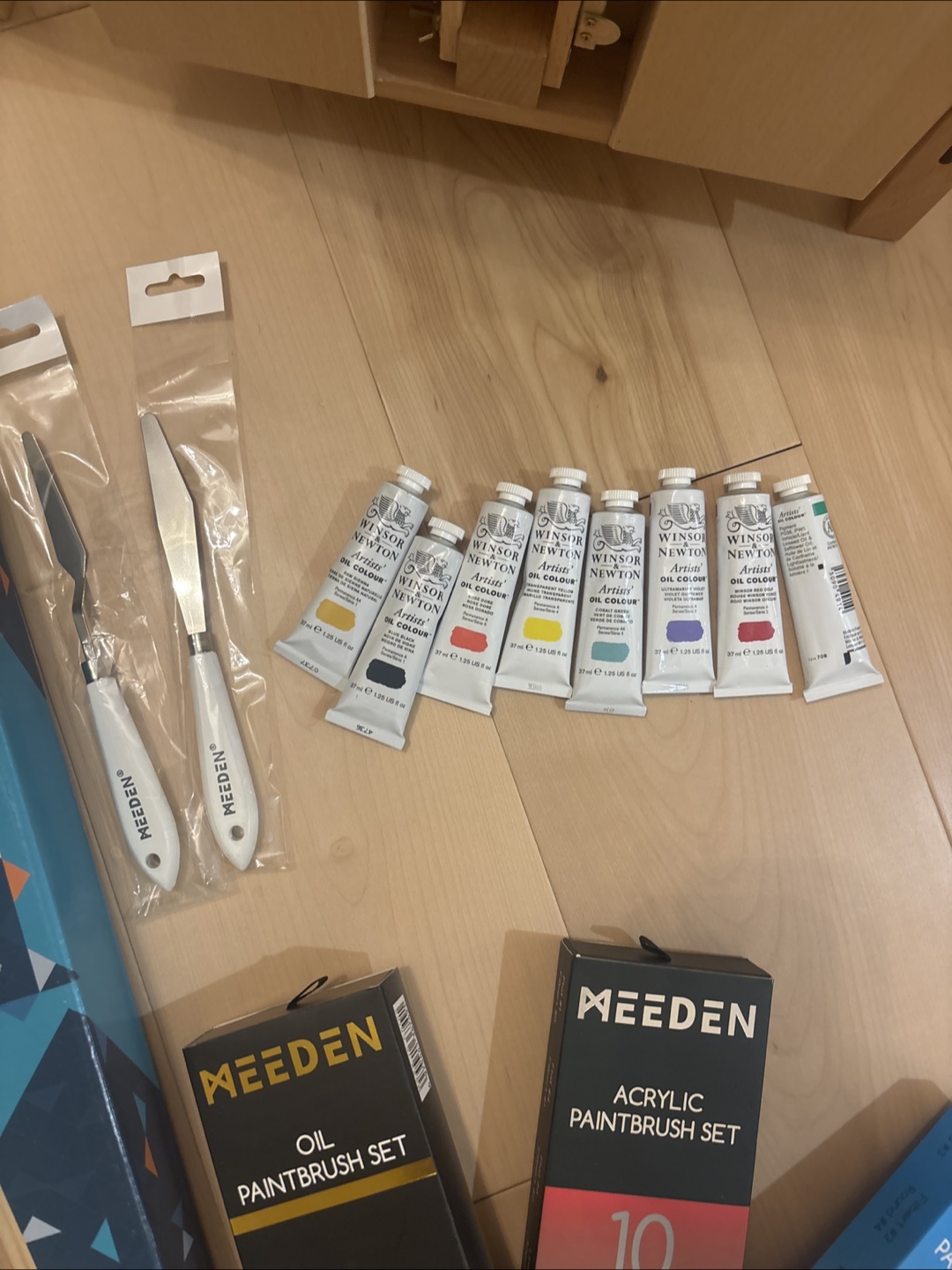Art Supply Bundle Eaesle, canvas, paint, brushes and more - photo 2