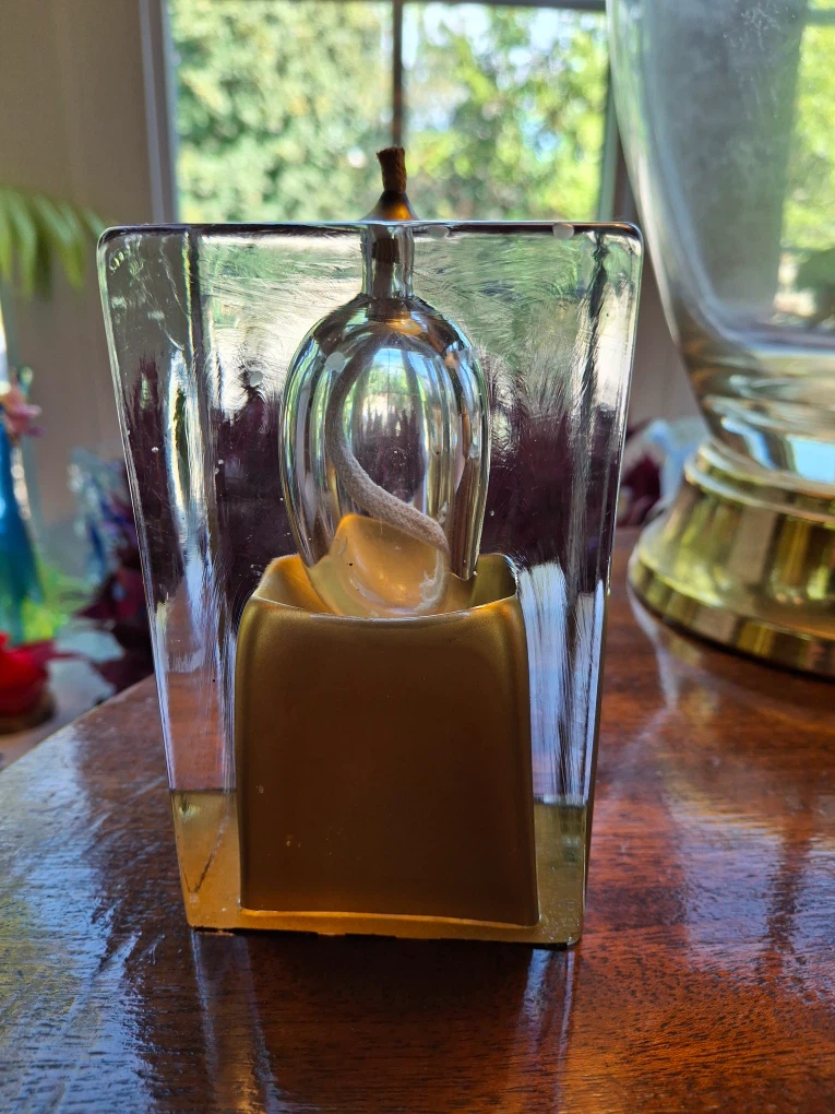 Unique square oil lamp