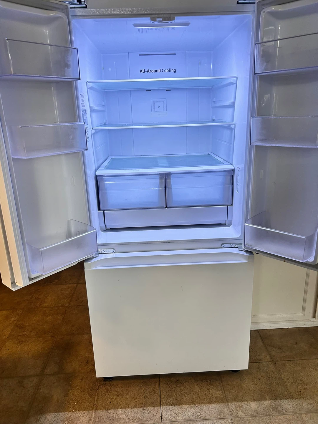 Samsung French Door Refrigerator RF22A4111WW - photo 3