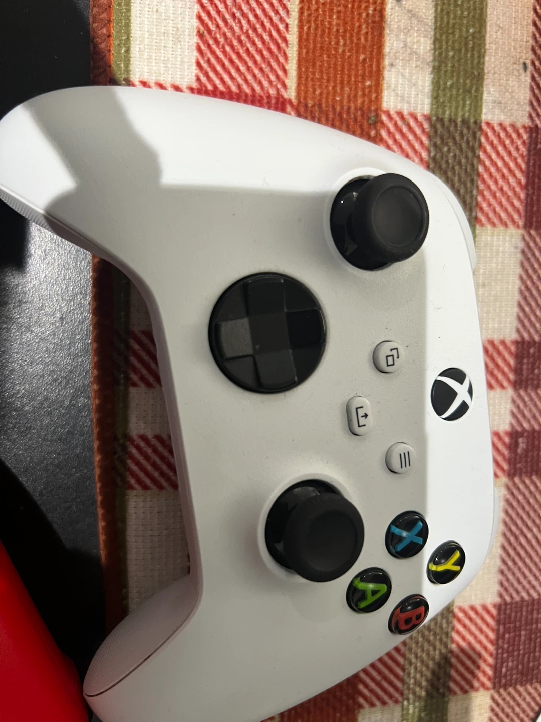 Three Xbox Wireless Controllers - photo 4
