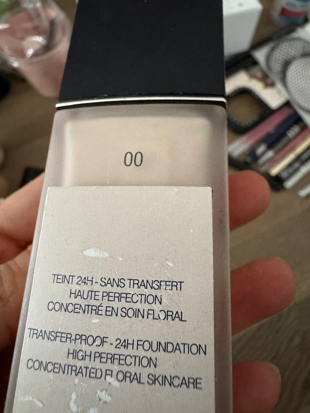 New full volume Dior Forever 24H Foundation - Shade 00 - photo 3