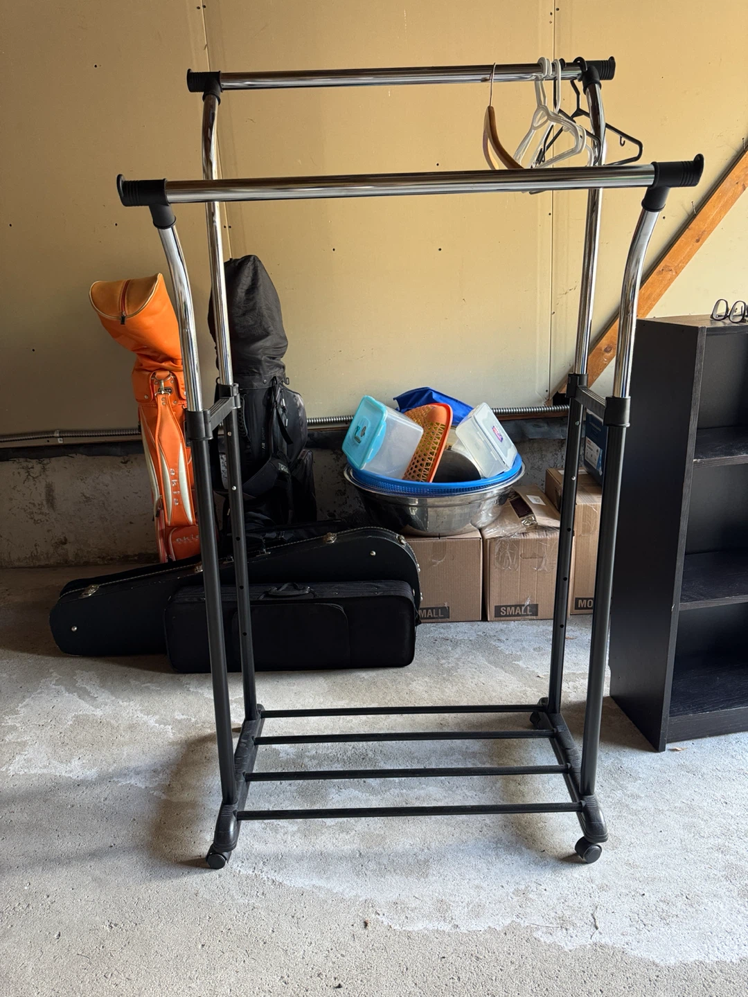 Double Rail Rolling Clothes Rack - photo 2