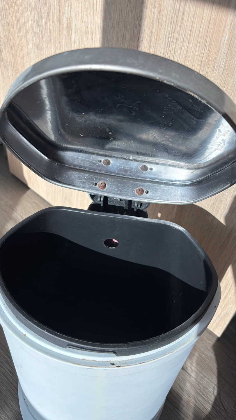White step trash bin stainless steel lid - photo 2