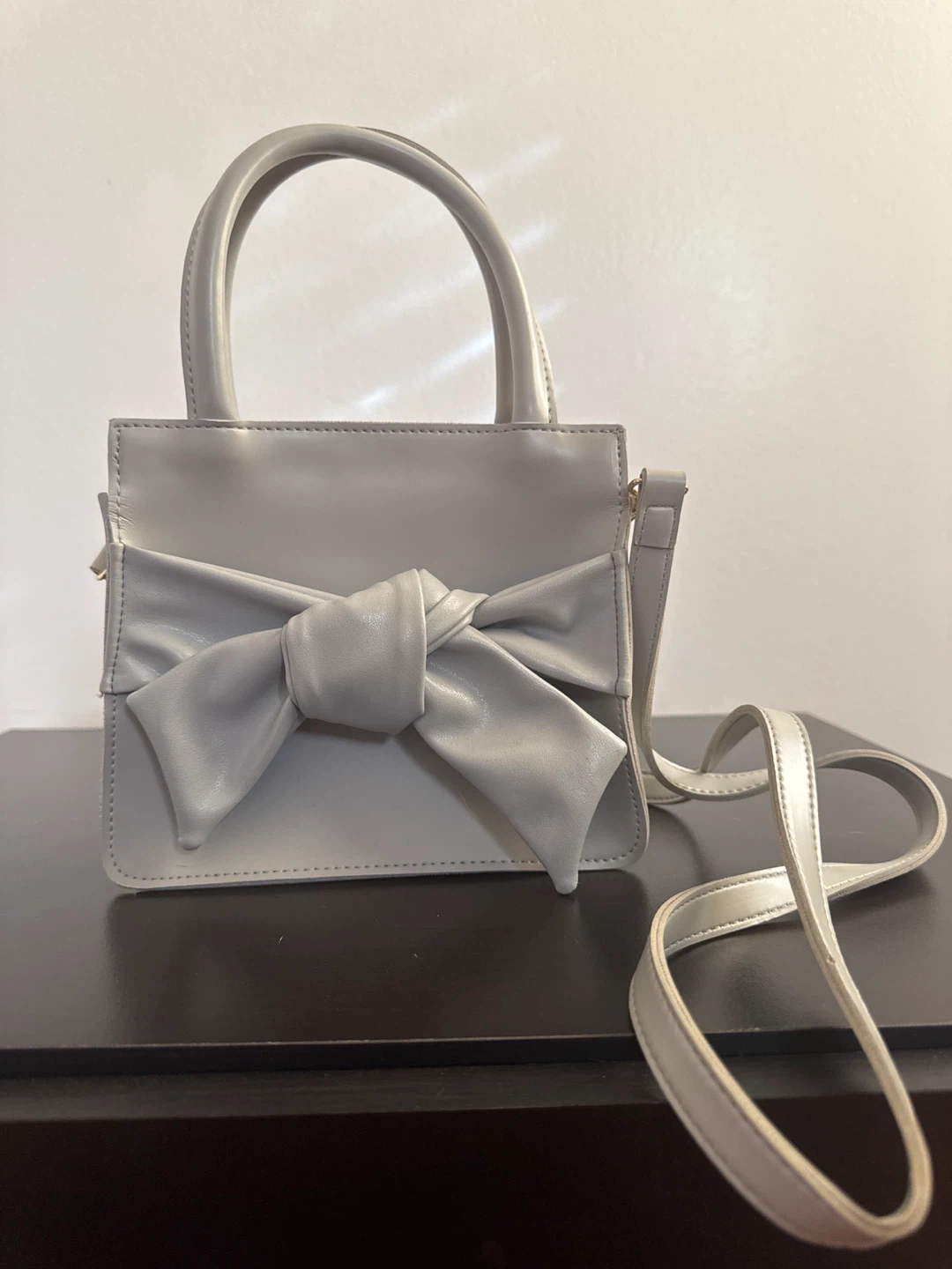 Light Grey Mini Bow Handbag - photo 3