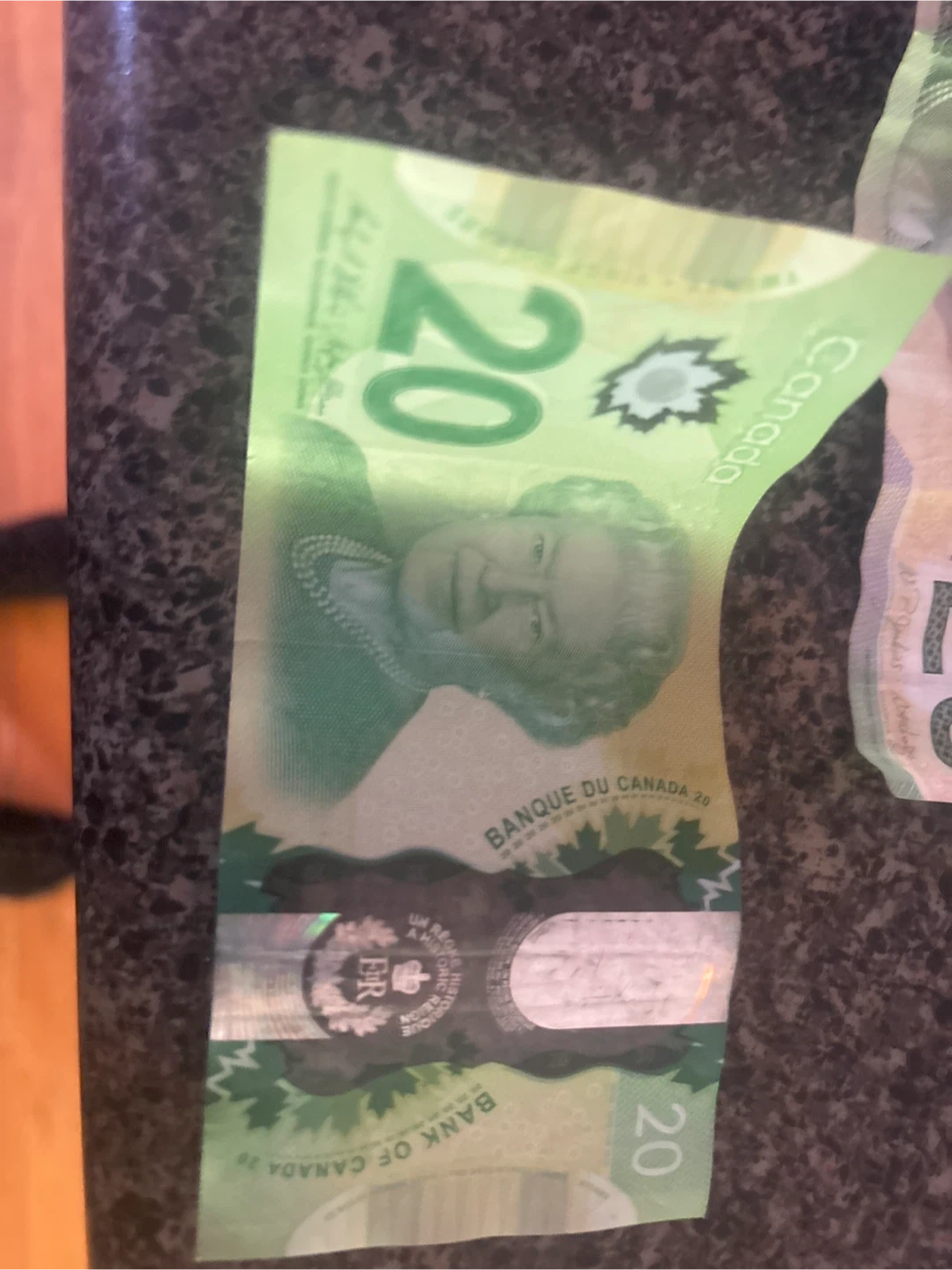 Rare $20 Canadian bills - photo 3