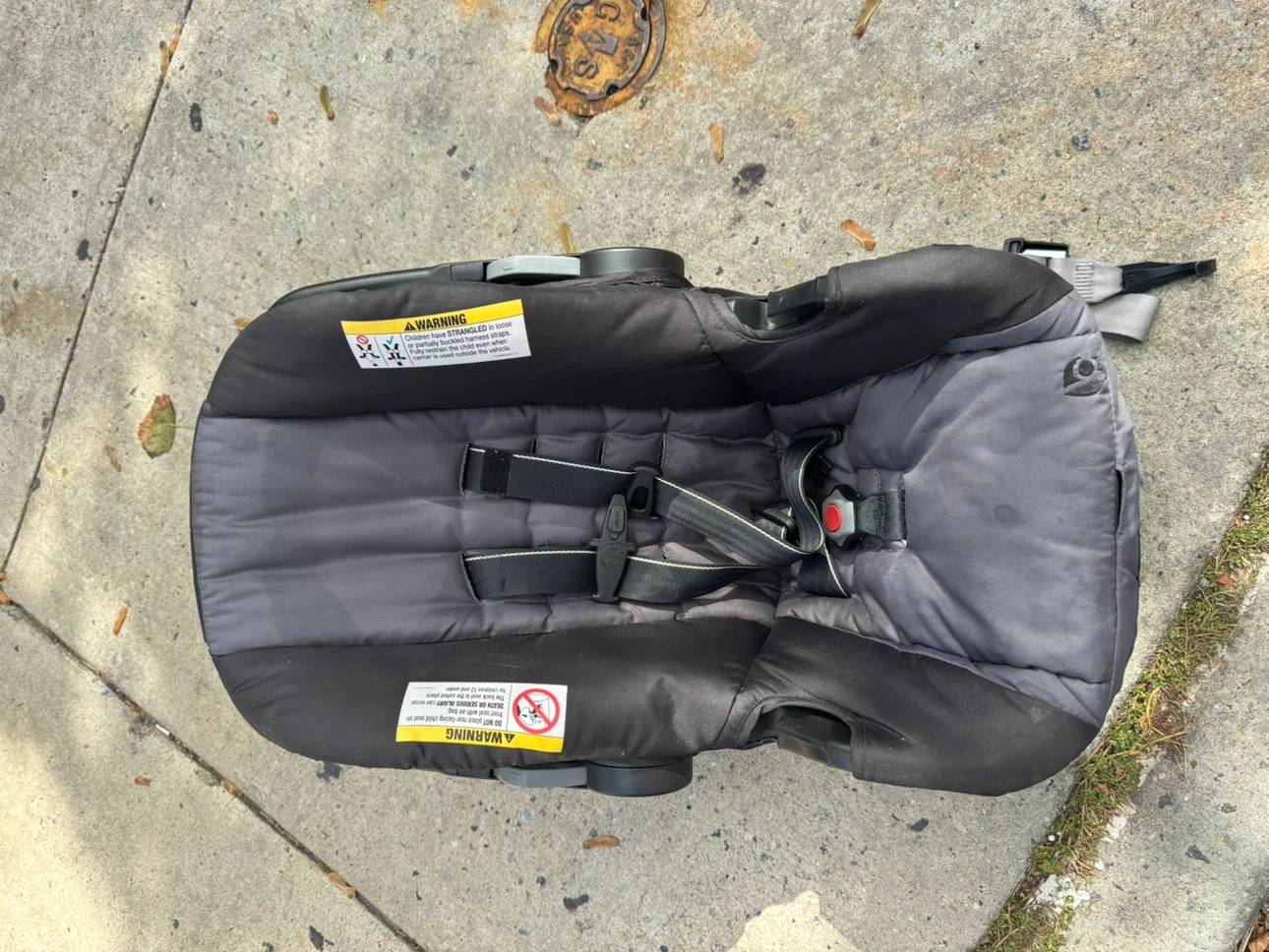 Baby trend Infant Car Seat with Base