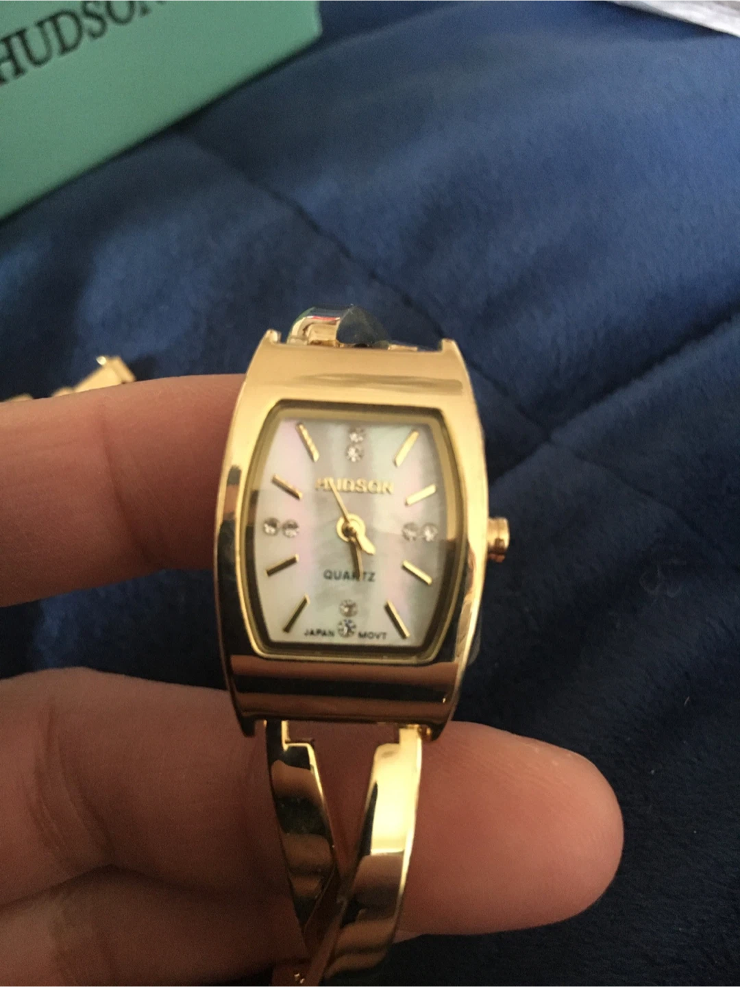 *NEW* Ladies' Gold-Tone Quartz Watch - photo 3