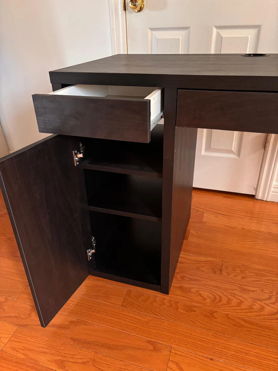 IKEA Micke Desk - Black-Brown - photo 2