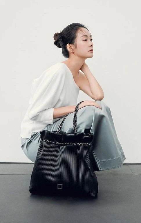 Stylish women’s Tote Bags.