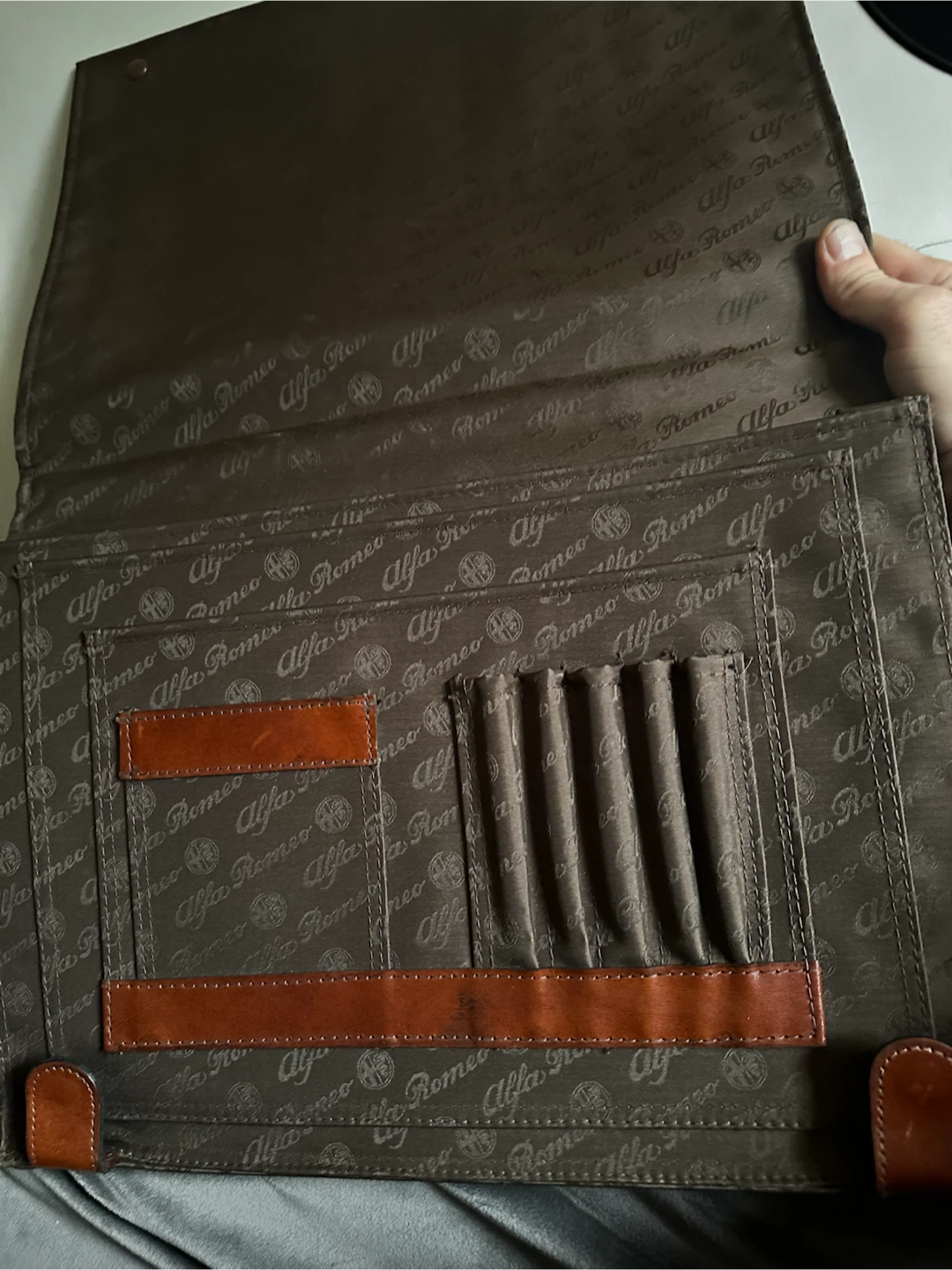 Vintage Alfa Romeo Monogram Document Briefcase - photo 2