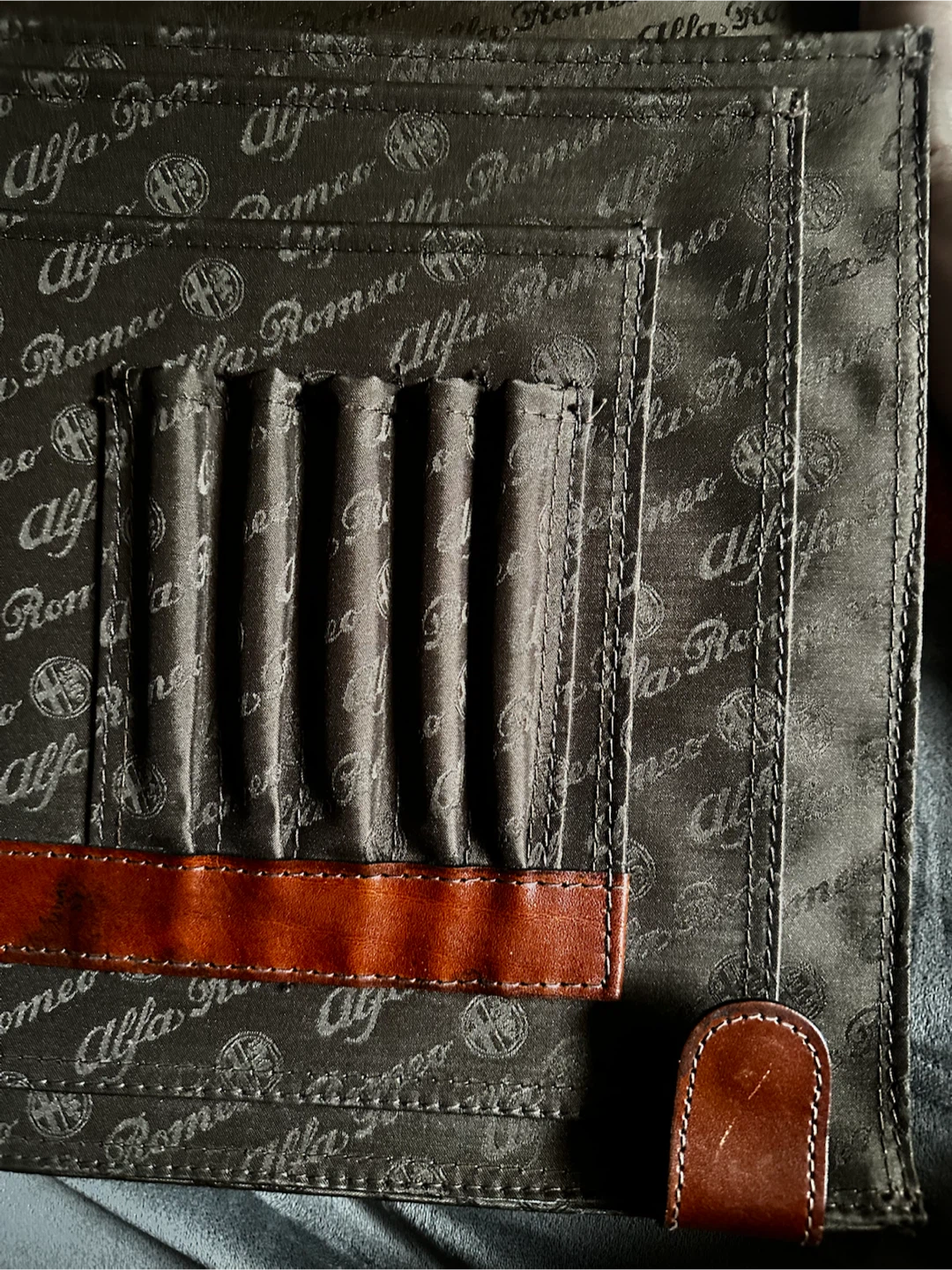Vintage Alfa Romeo Monogram Document Briefcase - photo 3