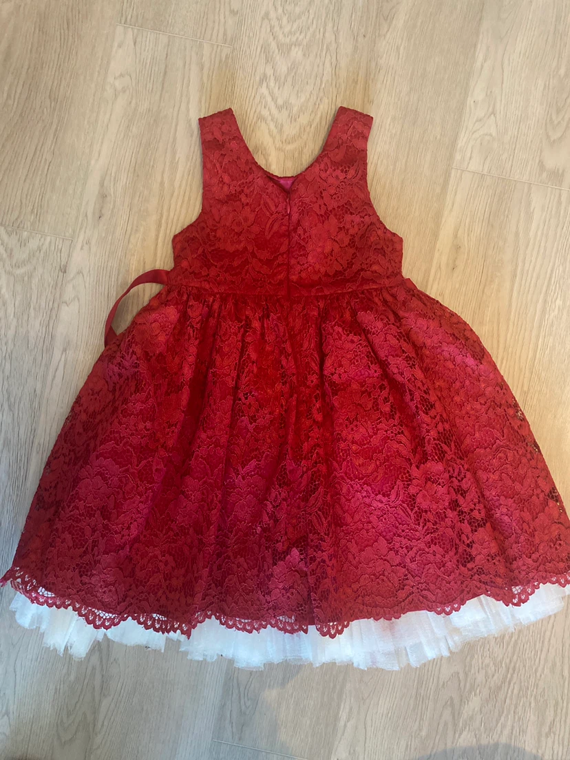 Girls red lace dress - photo 2