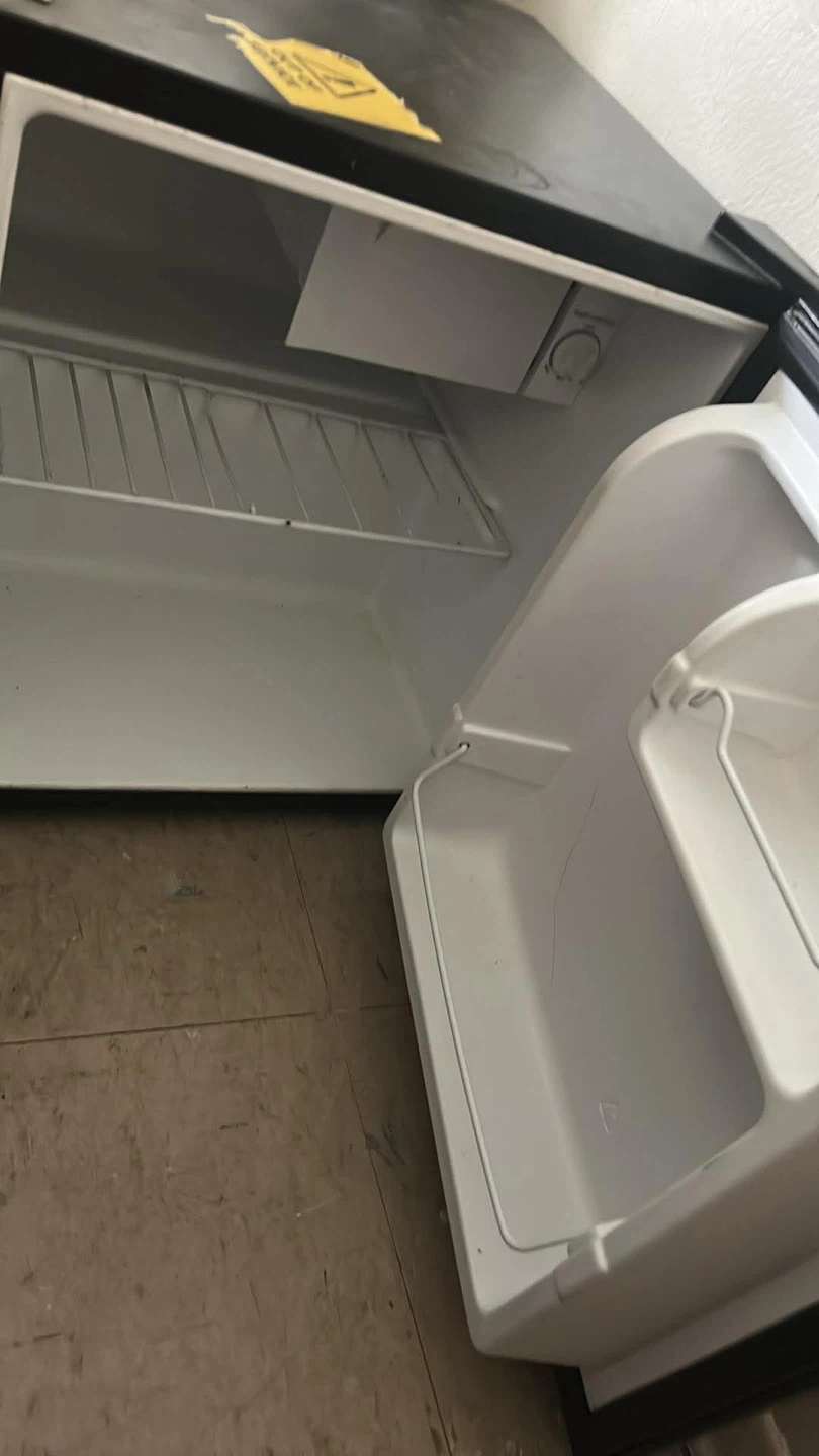 Sunbeam Mini Fridge