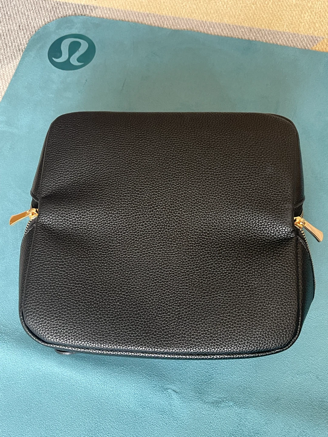 Black Cosmetic Travel Bag - photo 4
