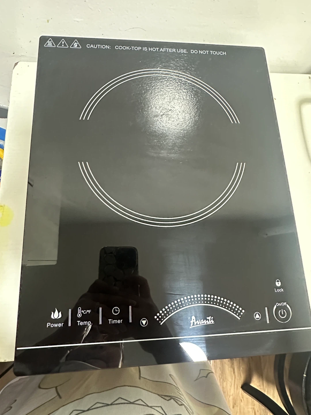 Avanti Portable Induction Cooktop - photo 5