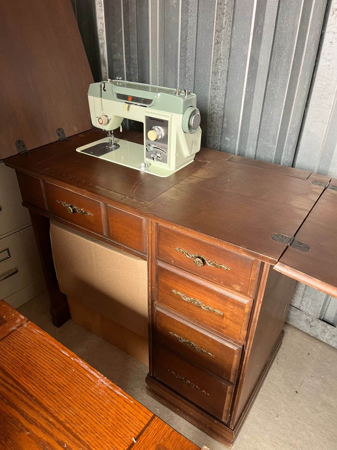 Furniture - photo 2