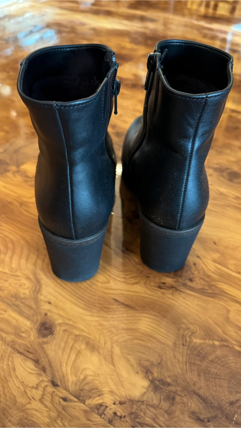 Gabor Black Leather Wedge Ankle Boots - photo 3