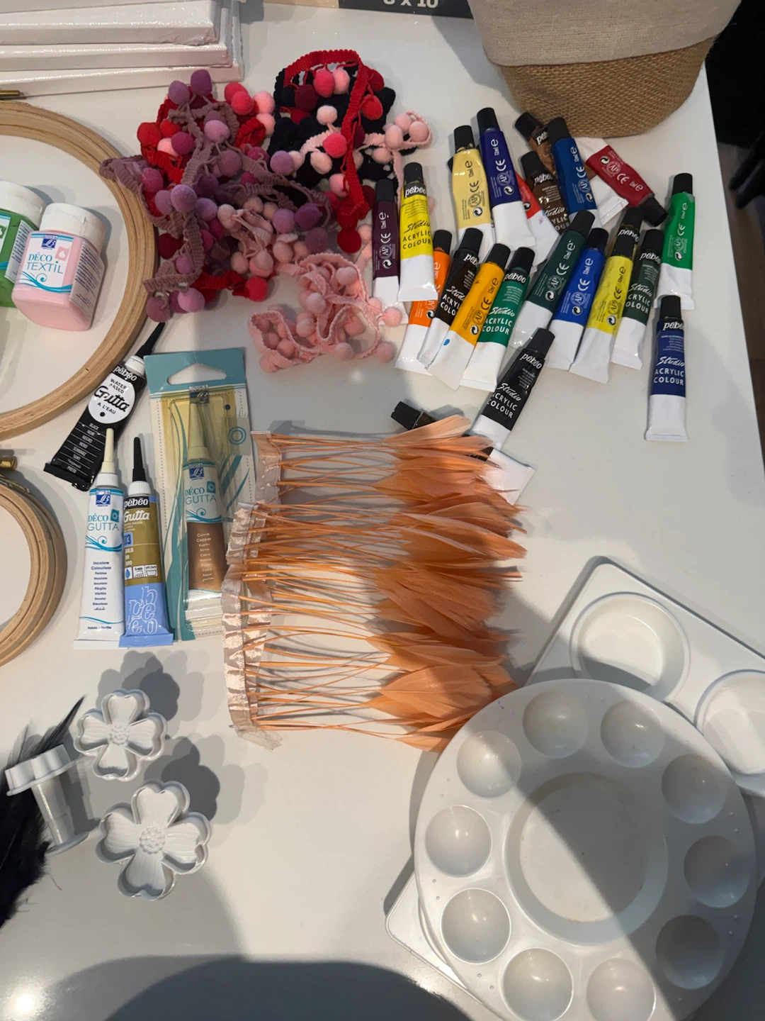 Arts and Crafts Supplies - photo 2