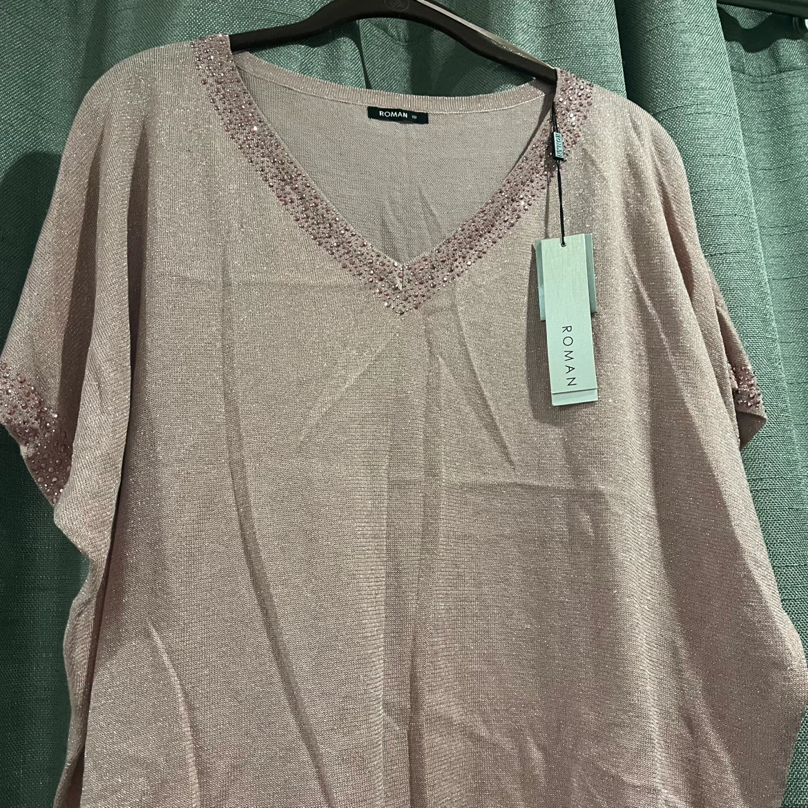 Roman Originals Pink Embellished Top - photo 2
