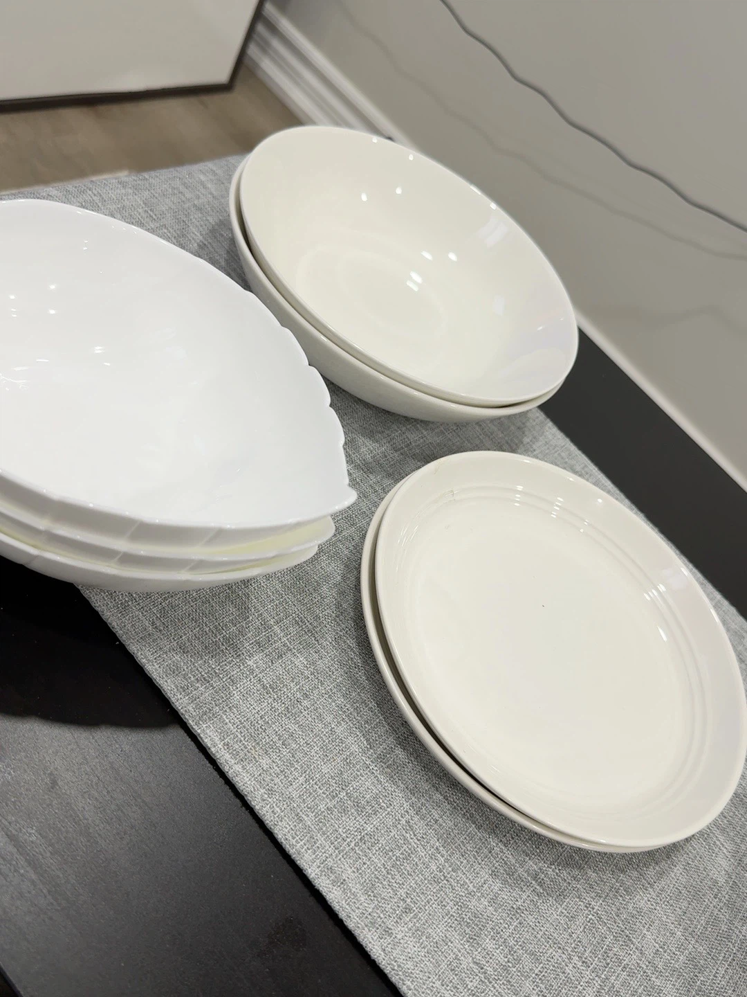 Moving Sale – Brand New White Serving & Pasta Dish Set